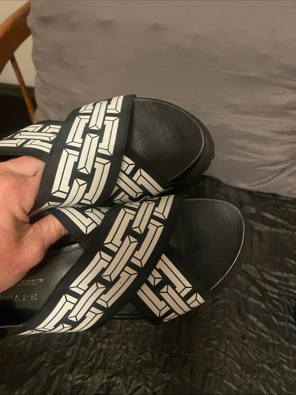 United Nude Black Platform Sandals with White Chain-Print Straps - Picture 7 of 17